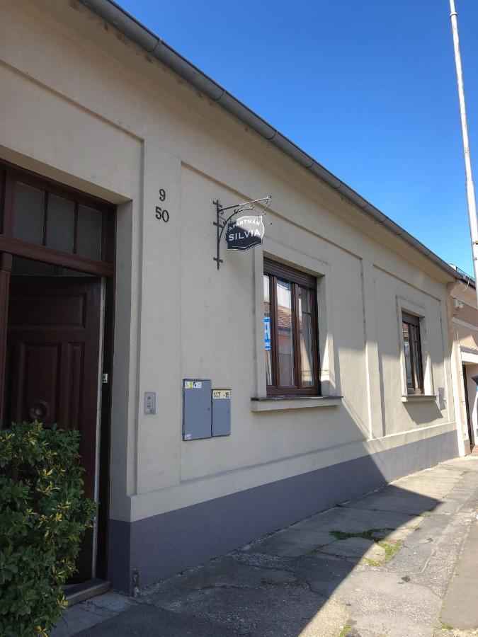 Apartman Silvia Komárno Exterior foto